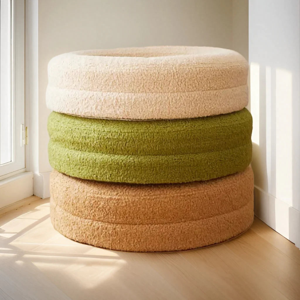 Cozy Plush Circular Cat Bed - Soft Pet Haven